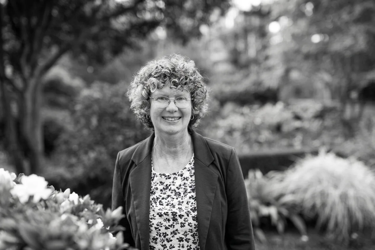 Distinguished Professor. Michelle Leishman